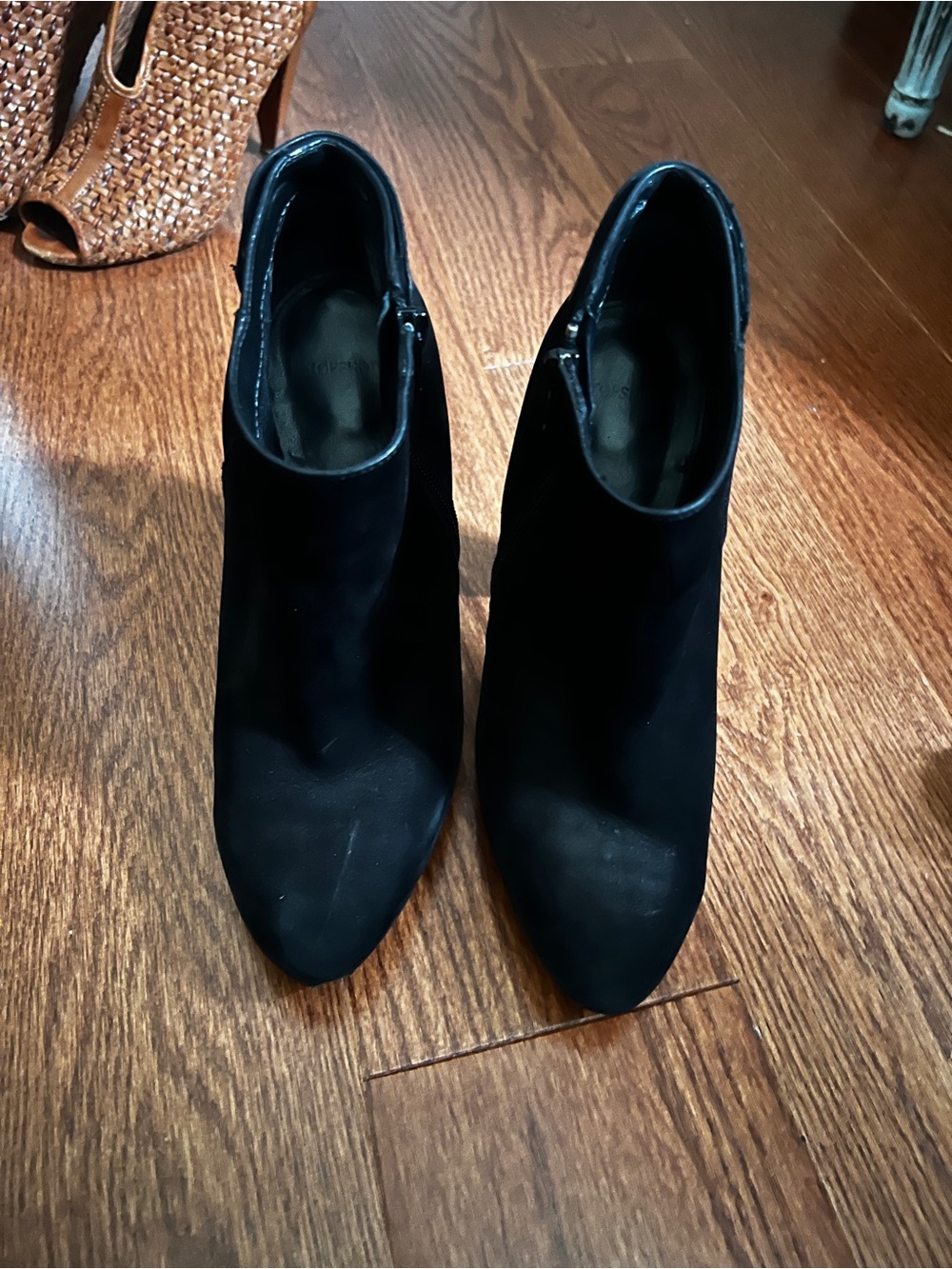 Topshop Black Pointed Toe Suede Ankle Booties